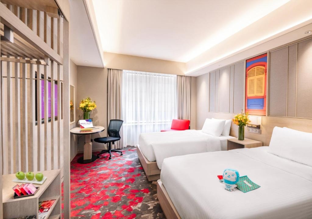 هتل رویال پلازا